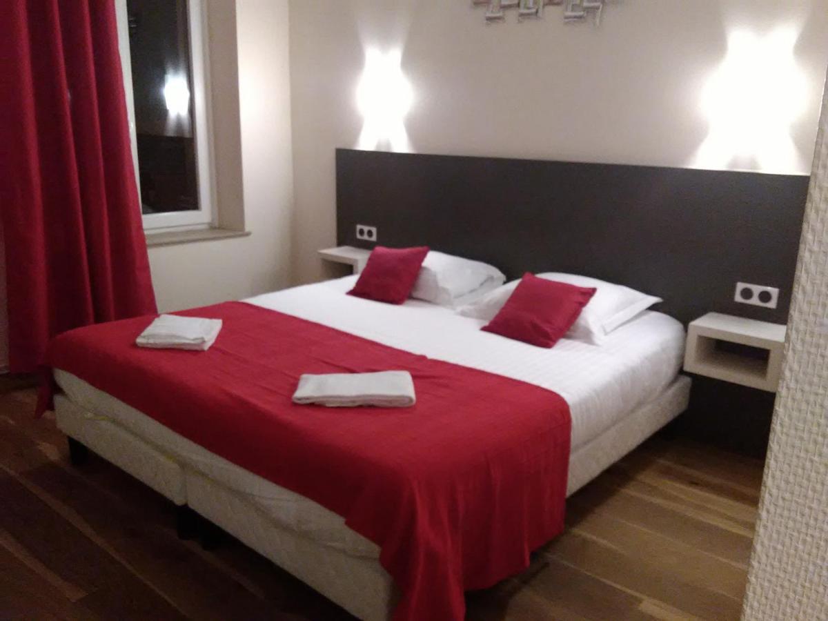 Logis Le Provencal Hotel Euville Exterior photo